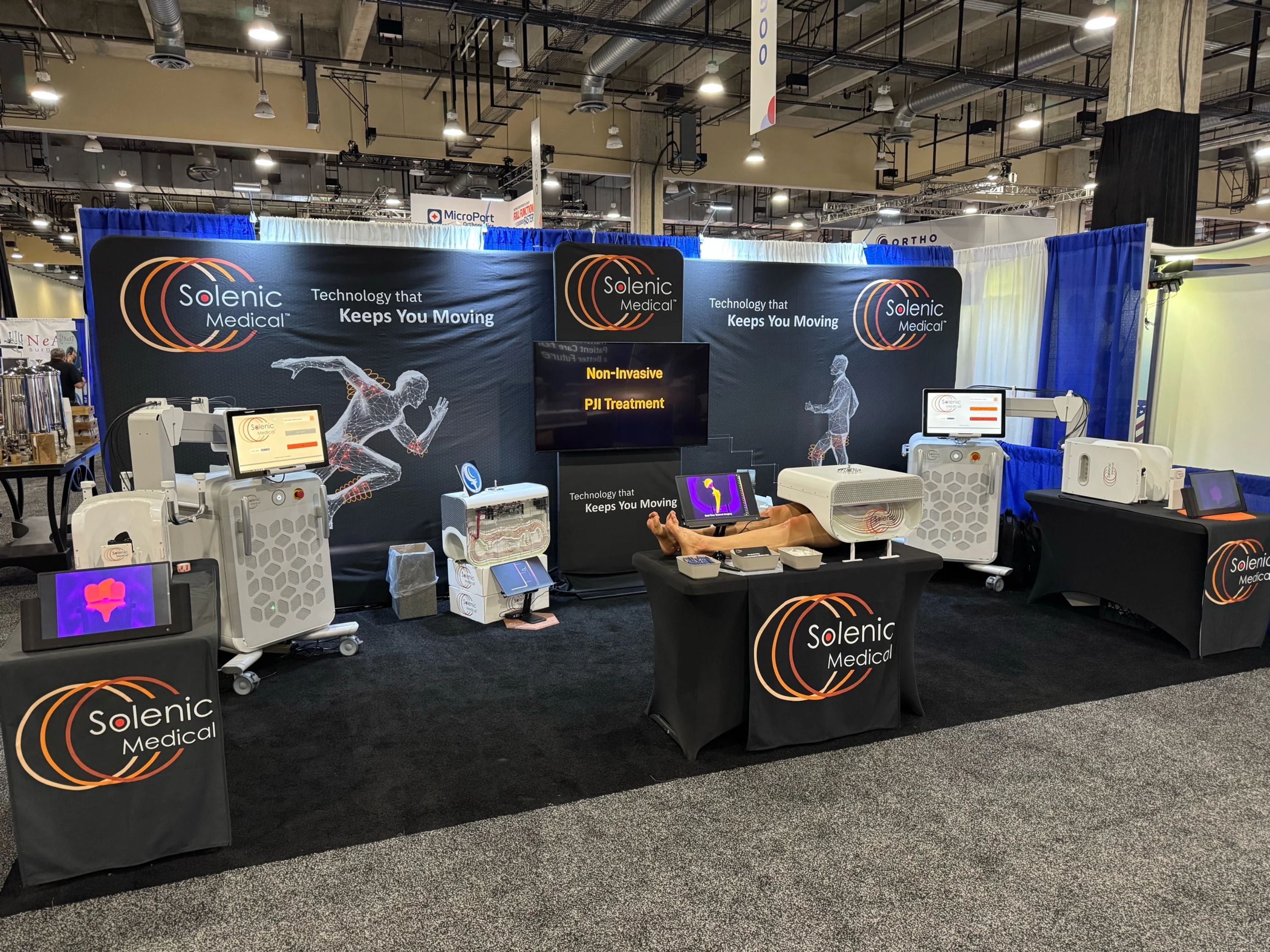 AAOS booth, 2026